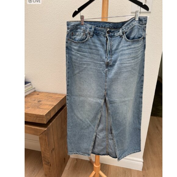 Levi's Ankle Column Skirt- Sz 33 - Picture 4 of 7